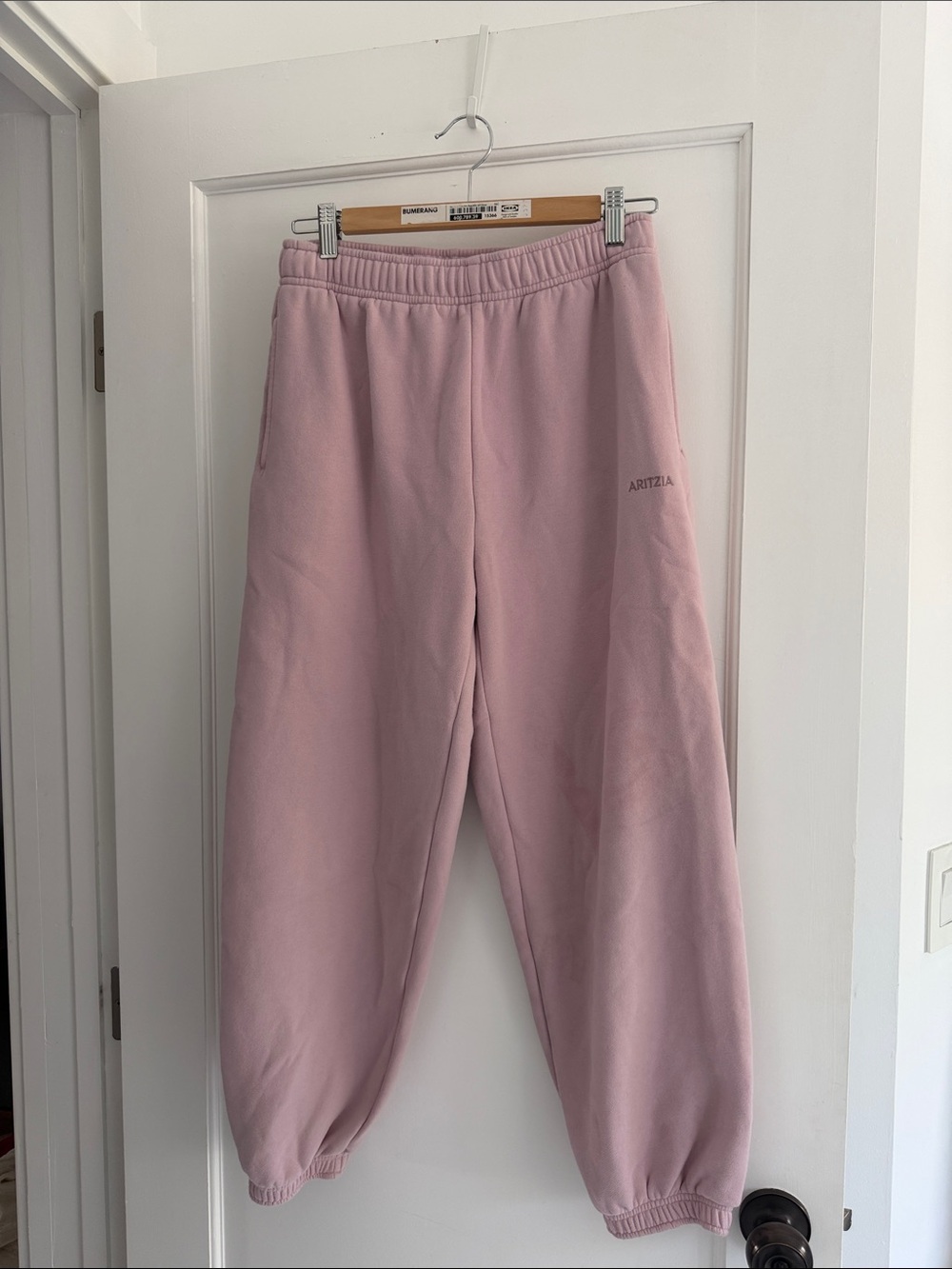 Aritzia Light Pink Cozy Jogger Sweatpants